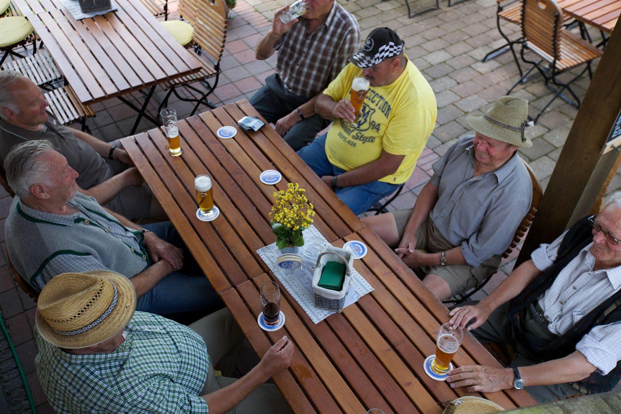 Landhotel Und Gasthof Kirchberger Wildsteig Luaran gambar
